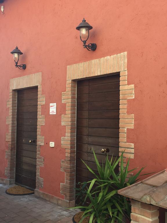 Vila Rosso Porpora Colle Umberto  Exteriér fotografie