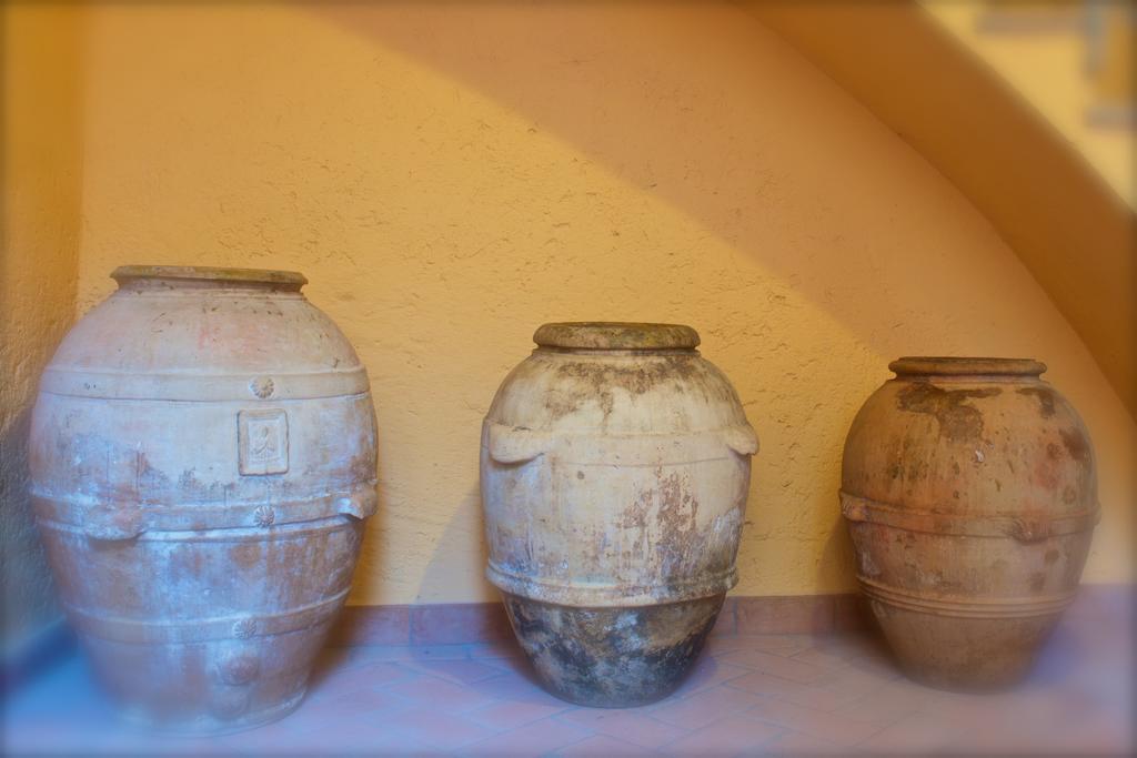 Vila Rosso Porpora Colle Umberto  Exteriér fotografie