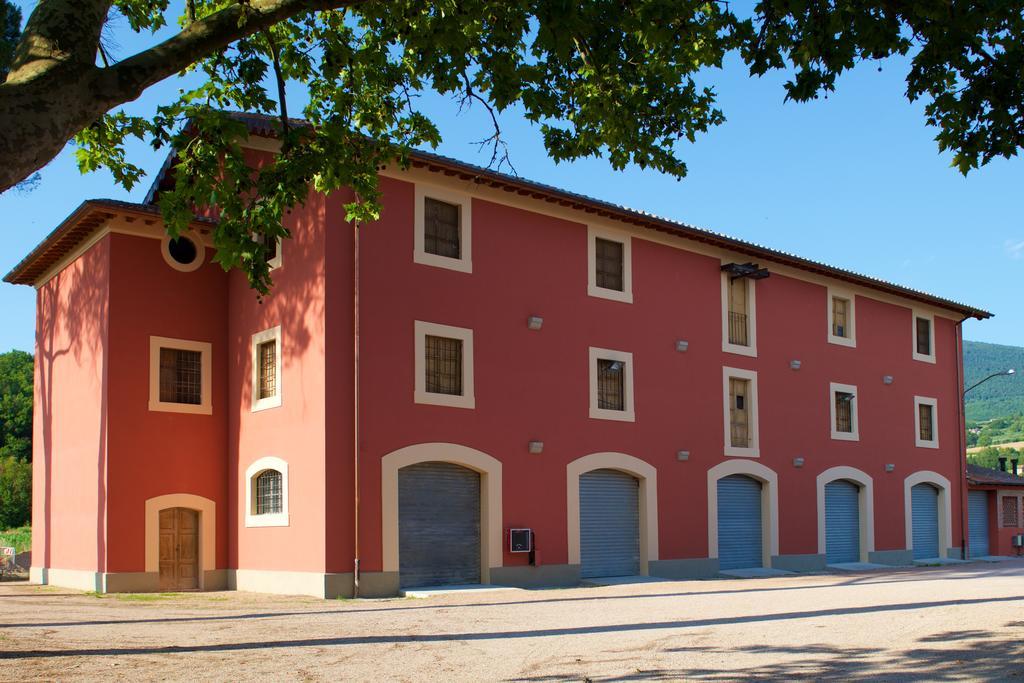 Vila Rosso Porpora Colle Umberto  Exteriér fotografie